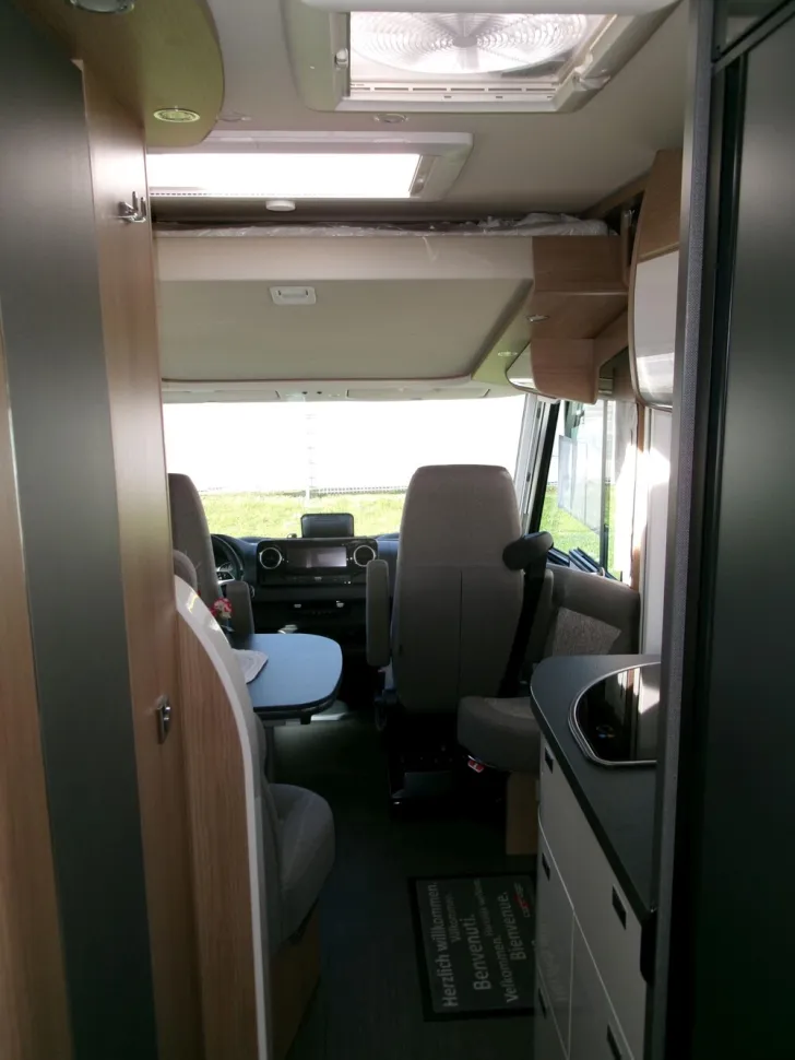 Fahrzeugbild Carthago C2-tourer I 141 KB LE comfort Mercedes #12