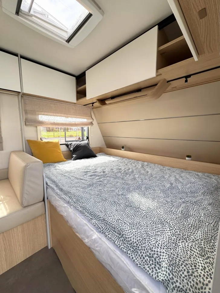 Fahrzeugbild LMC Style 70 493 K #9
