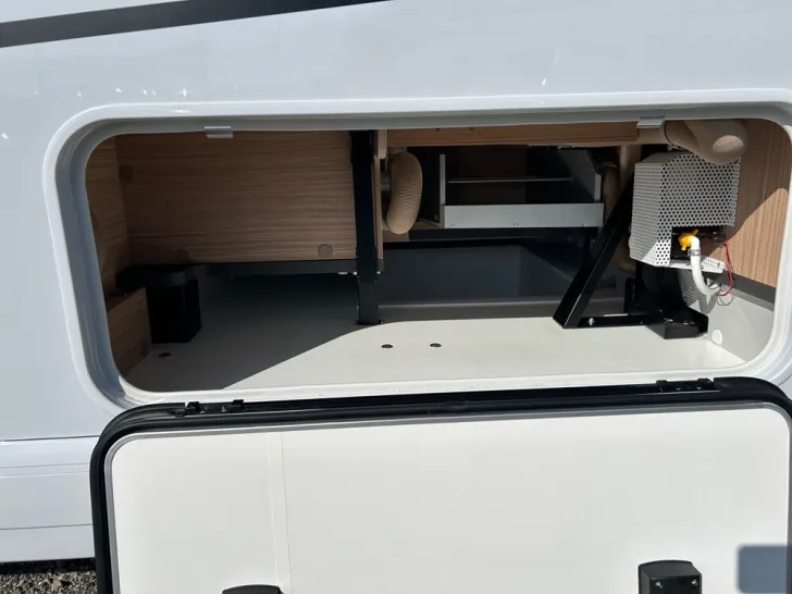 Fahrzeugbild Malibu I 430 KB LE lightweight #19