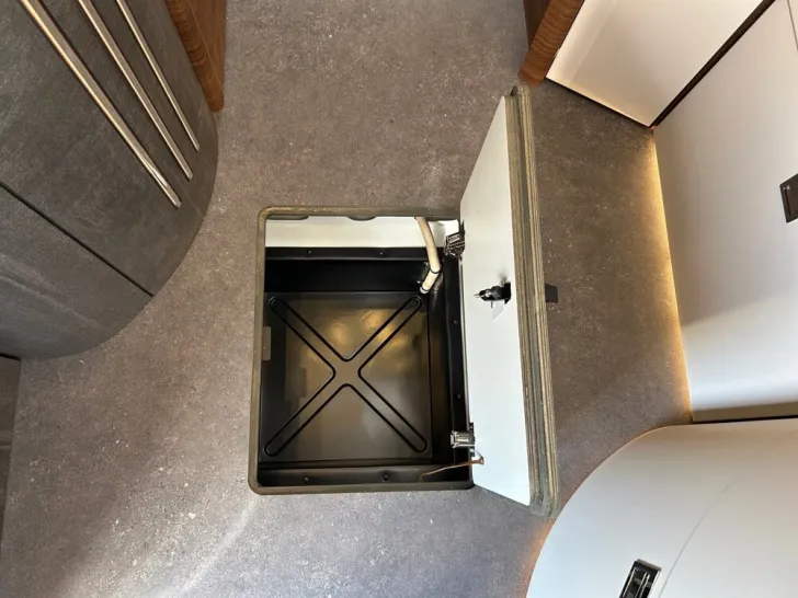 Fahrzeugbild Carthago chic c-line I 4.9 LE #22