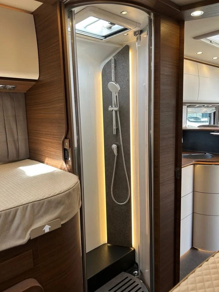 Fahrzeugbild Carthago chic c-line I 4.9 LE #15