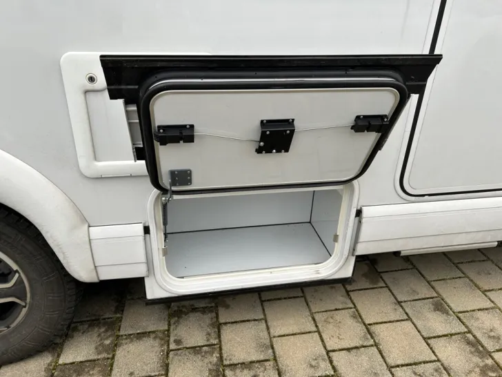 Fahrzeugbild Malibu I 490 LE #26