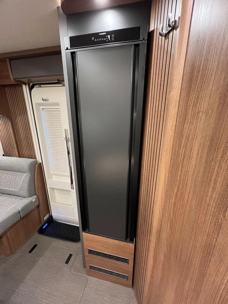 Fahrzeugbild Carthago C2-tourer I 145 RB LE comfort Mercedes (319) #22