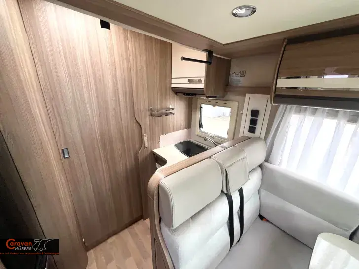 Fahrzeugbild Rapido 6F 680 FF #16