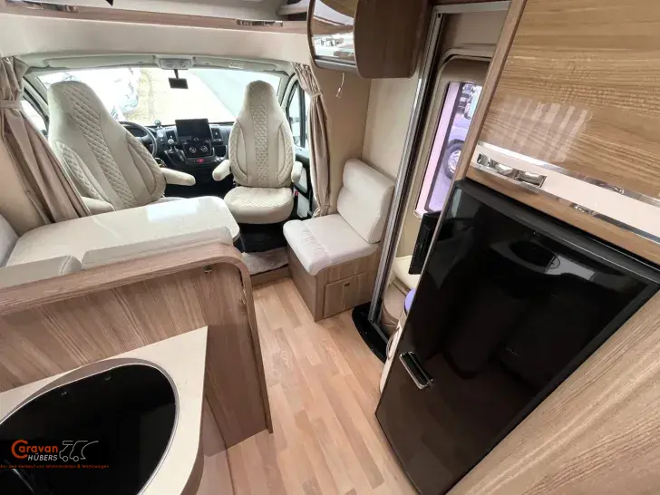 Fahrzeugbild Rapido 6F 680 FF #28