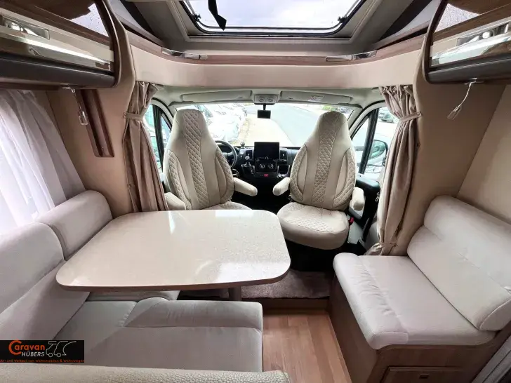 Fahrzeugbild Rapido 6F 680 FF #32