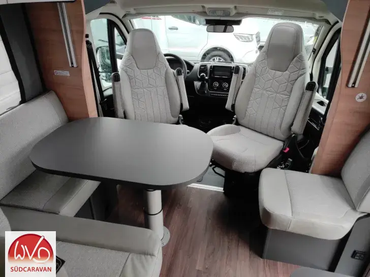 Fahrzeugbild Knaus L!VE WAVE 650 MEG Black Selection Live Wave #15
