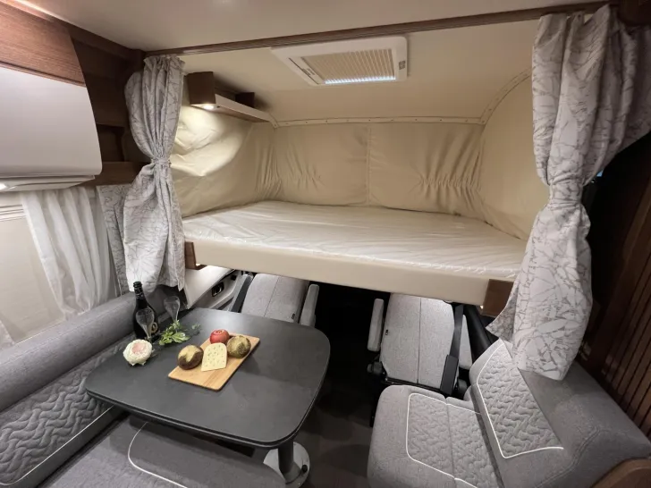 Fahrzeugbild Carthago C2-tourer I 145 RB LE comfort Mercedes (325) #15