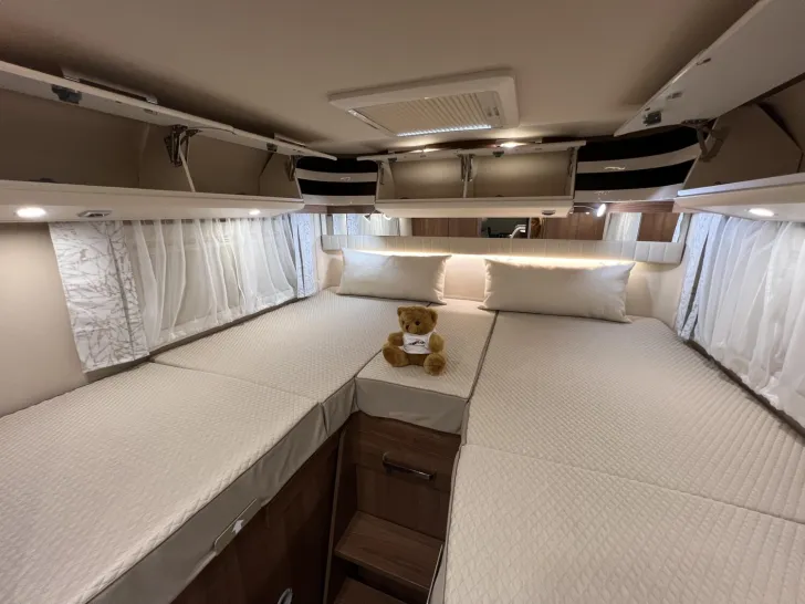 Fahrzeugbild Carthago C2-tourer I 145 RB LE comfort Mercedes (325) #28
