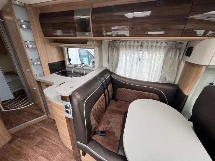 Fahrzeugbild Knaus Sun TI 650 MF Platinum Selection *1. Hand*SAT-Anlage & TV* #13
