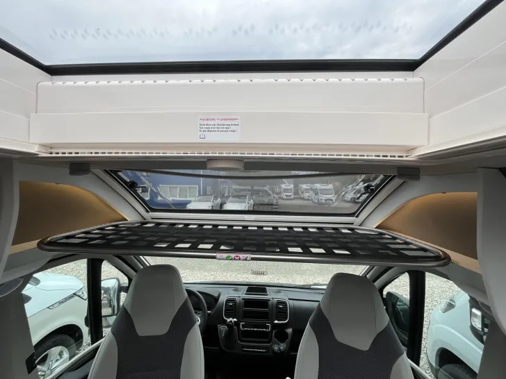 Fahrzeugbild VanTourer 600 D ++MEGA-DEAL++ #24