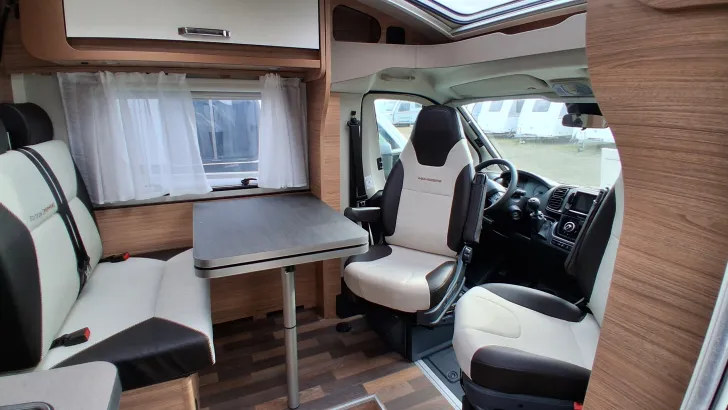 Fahrzeugbild Weinsberg CaraCompact EDITION PEPPER 600 MF Modell 2026 #4