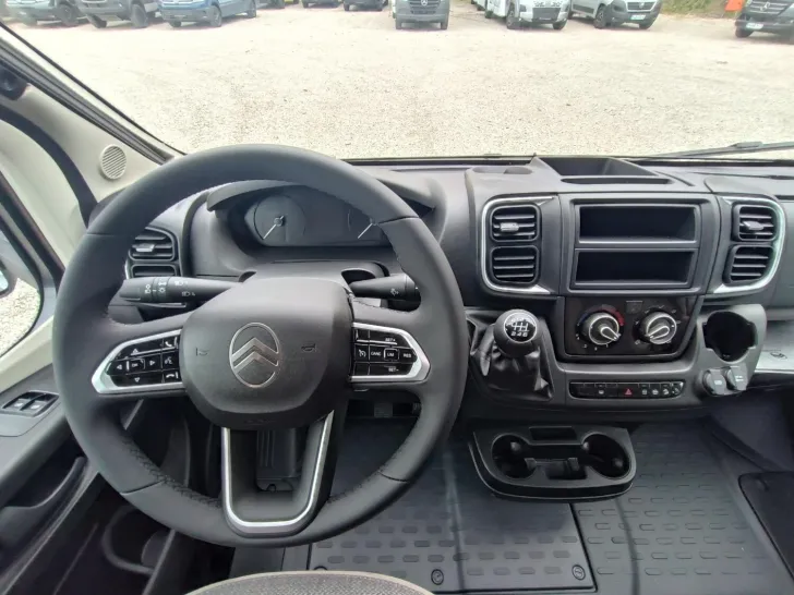 Fahrzeugbild Carado T 328 Citroen #14