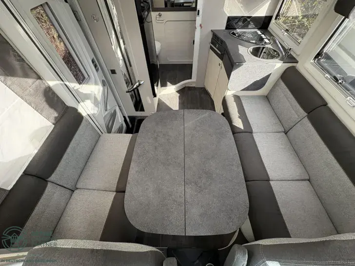 Fahrzeugbild Challenger Teilintegriert Graphite Edition 250 VIP Markise! #15