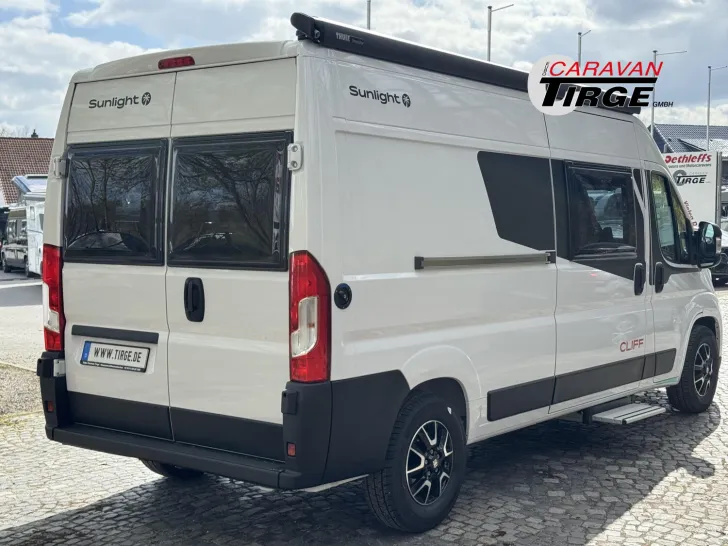 Fahrzeugbild Sunlight Adventure Cliff 602 #6