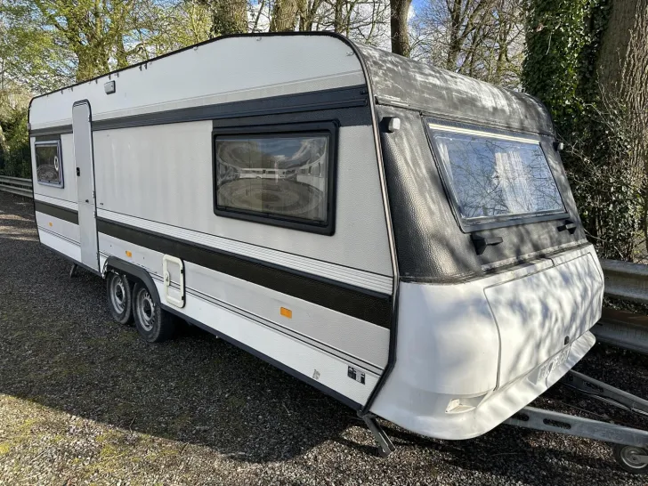 Fahrzeugbild Hobby Prestige 610 UL #1