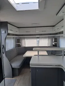 Fahrzeugbild Hobby Excellent 560 CFe *Modell 2026* #11