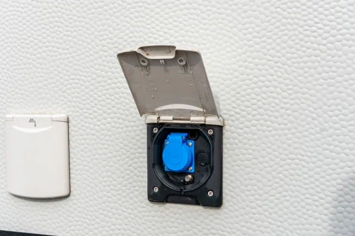 Fahrzeugbild Hobby Excellent 495 WFB *Heckbad*Mover*Markise*Klima* #8