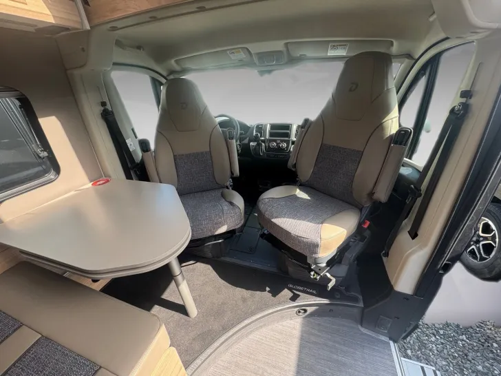 Fahrzeugbild Dethleffs Globetrail 600 DK Fiat Frühjahrs-Sale #11