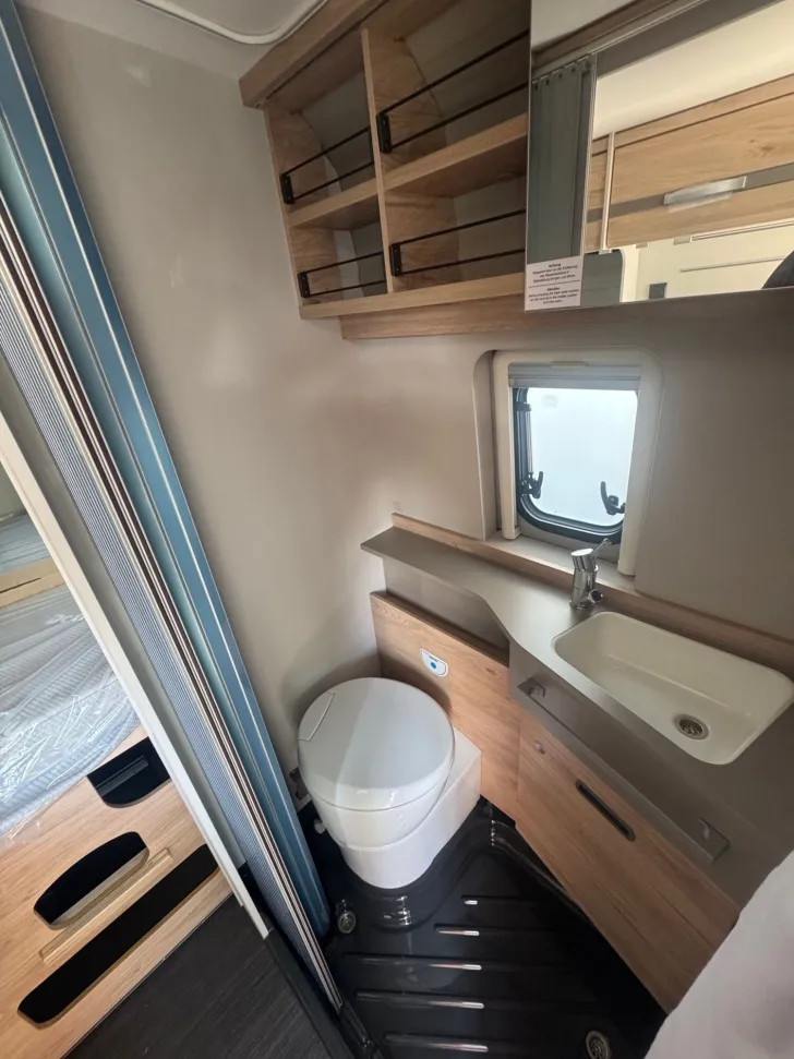 Fahrzeugbild Dethleffs Globetrail 600 DK Fiat Frühjahrs-Sale #15