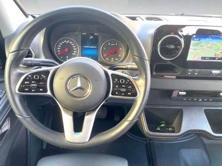 Fahrzeugbild Hymer Grand Canyon S CrossOver 4x4 Allrad Schlafdach #8