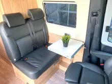 Fahrzeugbild Hymer Grand Canyon S CrossOver 4x4 Allrad Schlafdach #12