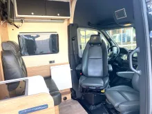 Fahrzeugbild Hymer Grand Canyon S CrossOver 4x4 Allrad Schlafdach #13