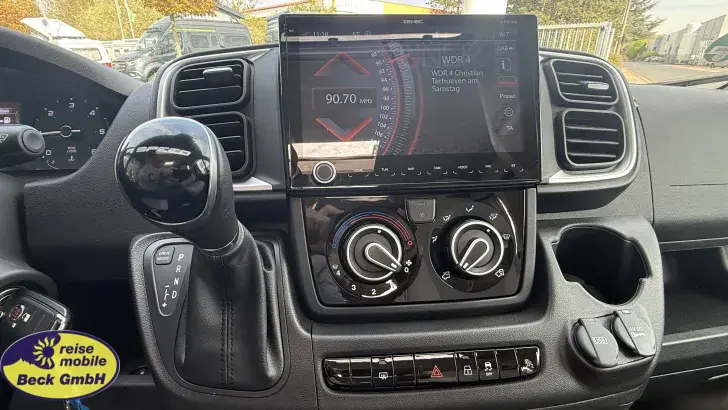 Fahrzeugbild Carado T 338 pro+ Top Wagen aus 1. Hand #8