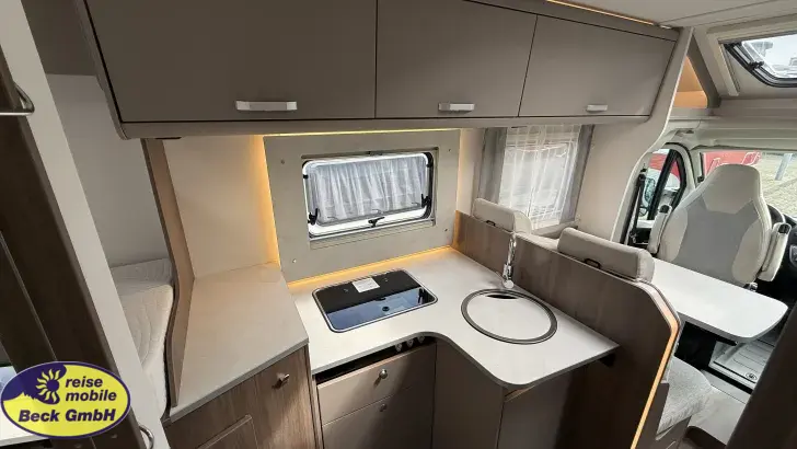 Fahrzeugbild Carado T 338 pro+ Top Wagen aus 1. Hand #24