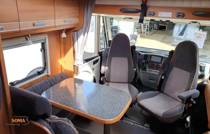 Fahrzeugbild Dethleffs Advantage I 6611 VERKAUF AN GEWERBE / HÄNDLER ! #12