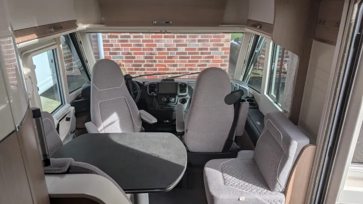 Fahrzeugbild Malibu I 430 LE, 180 PS Automatik #5