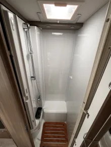 Fahrzeugbild Carado I 338 #12