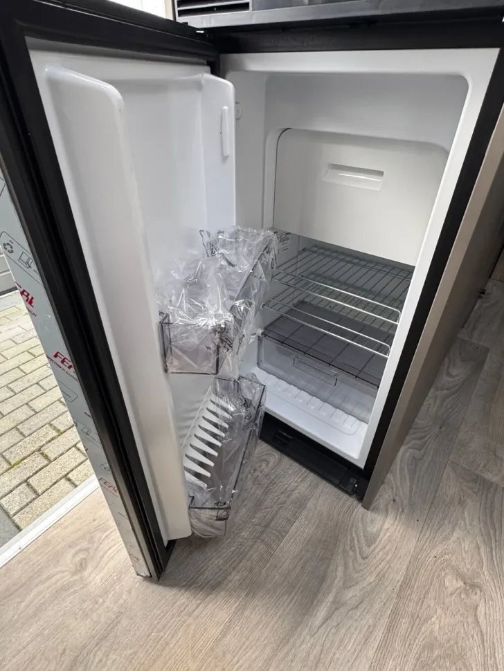 Fahrzeugbild LMC Innovan Ford 592 #11