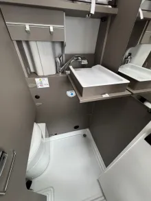 Fahrzeugbild LMC Innovan Ford 592 #13