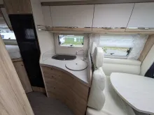 Fahrzeugbild Eura Mobil Profila T 696 EB 170PS/Autom/Markise/SAT/TV/Dachklima #13