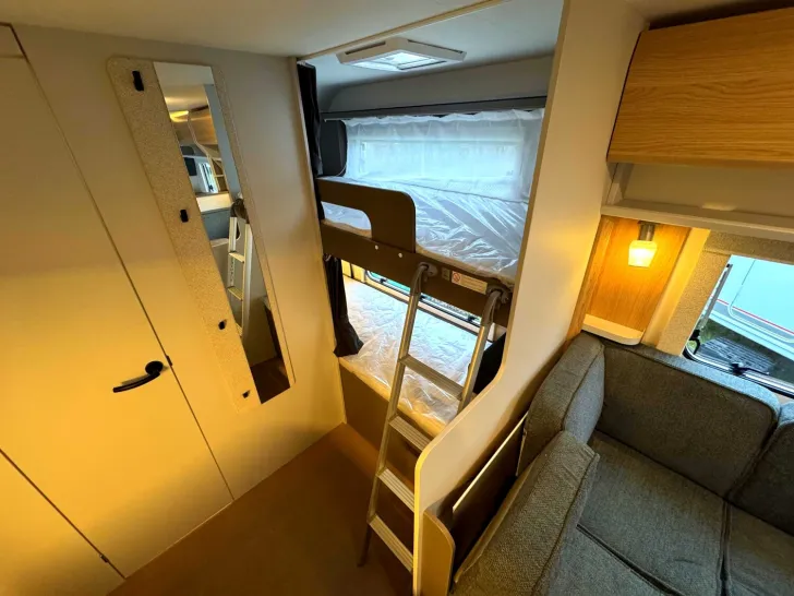 Fahrzeugbild Bürstner B66 560 TK #15