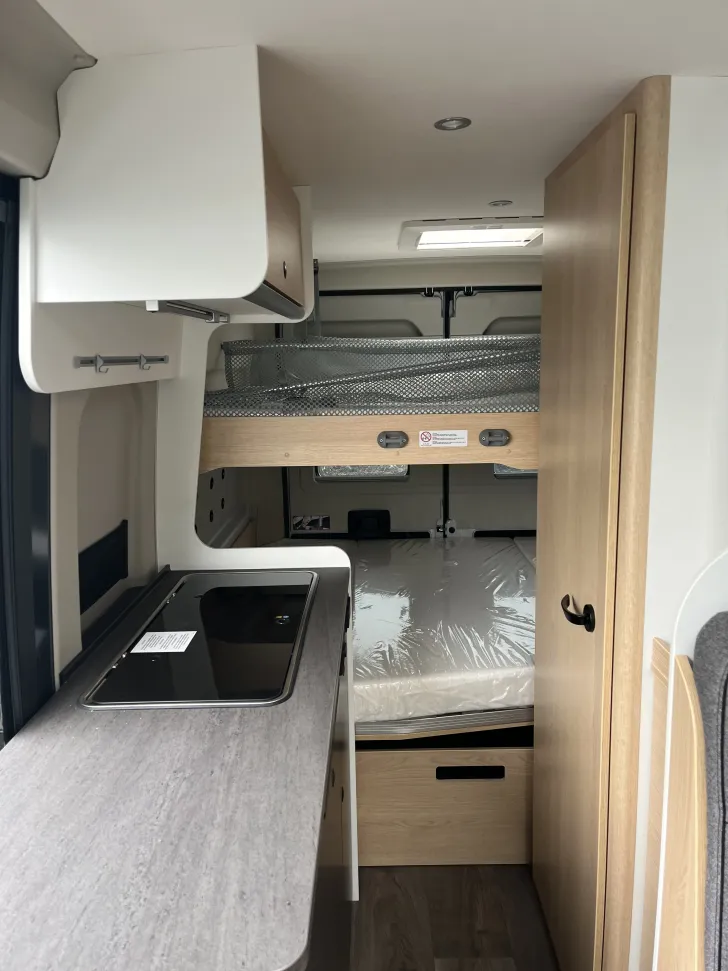 Fahrzeugbild Sunlight Camper Van CLIFF 601 Adventure Edition Etagenbetten im Heck* #6