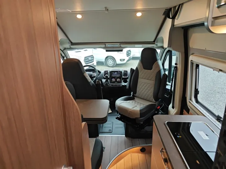 Fahrzeugbild Weinsberg CaraBus EDITION FIRE 600 DQ Sie sparen 7.251,- ! #19