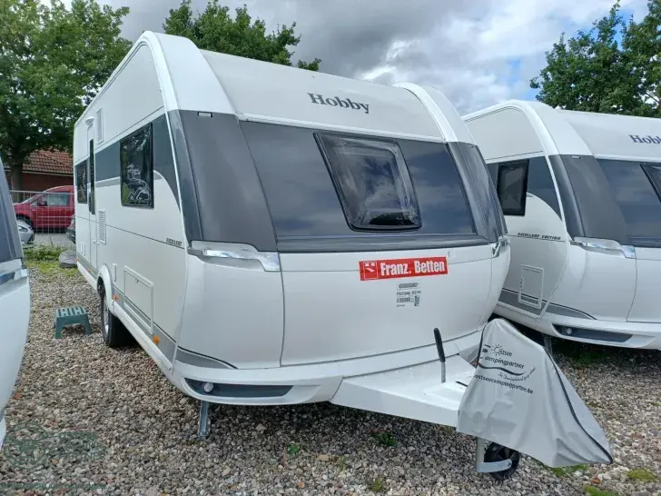 Fahrzeugbild Hobby Excellent 560 CFe #1