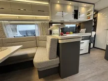 Fahrzeugbild Hobby Excellent 560 CFe #13