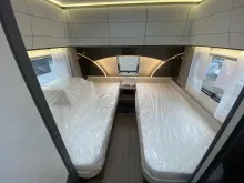 Fahrzeugbild Hobby Excellent Edition 495 UL #11