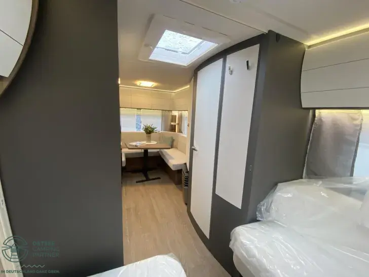 Fahrzeugbild Hobby Excellent Edition 495 UL #13