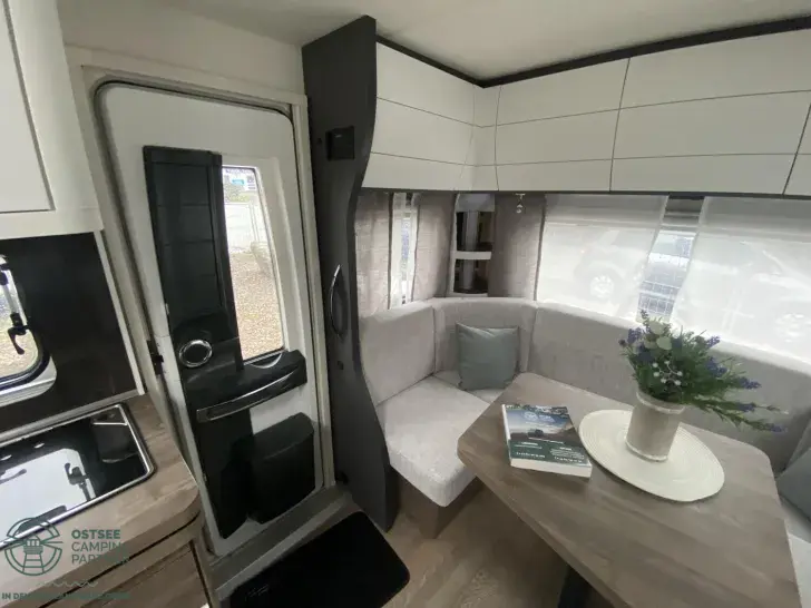 Fahrzeugbild Hobby Excellent Edition 495 UL #16