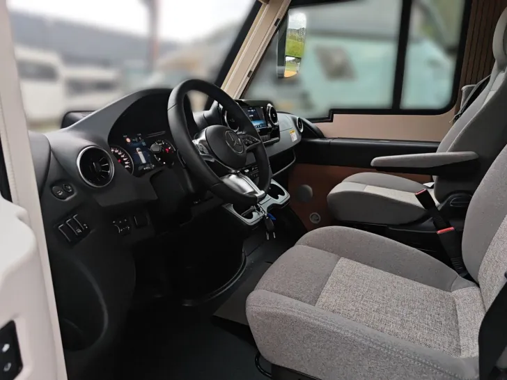 Fahrzeugbild Carthago C2-tourer I 145 RB LE comfort Mercedes ! 2026 ! #7