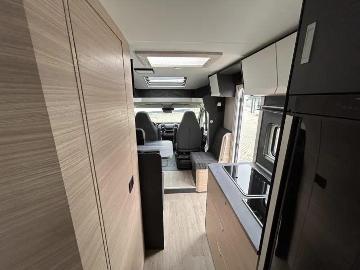 Fahrzeugbild Hobby Maxia T 710 GE #11