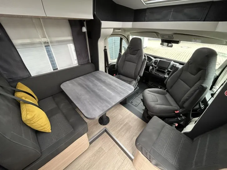 Fahrzeugbild Hobby Maxia T 710 GE #17