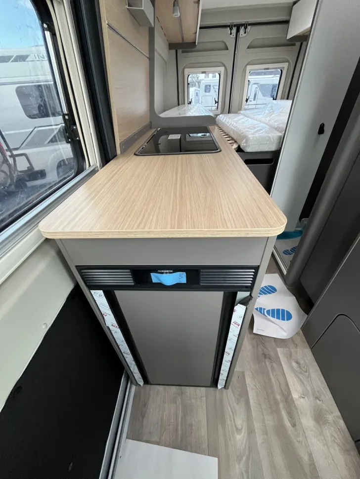 Fahrzeugbild LMC Innovan 640 #6