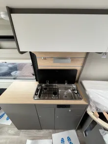 Fahrzeugbild LMC Innovan 640 #8