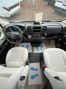 Fahrzeugbild LMC Innovan 640 #13