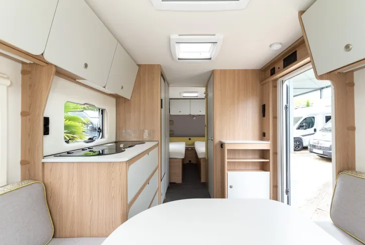 Fahrzeugbild Dethleffs Aero 520 ER *Junger Gebrauchter* #11